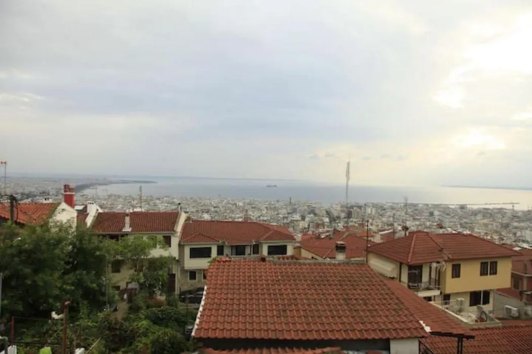 Thessaloniki Panoramic Views Of Center contacts